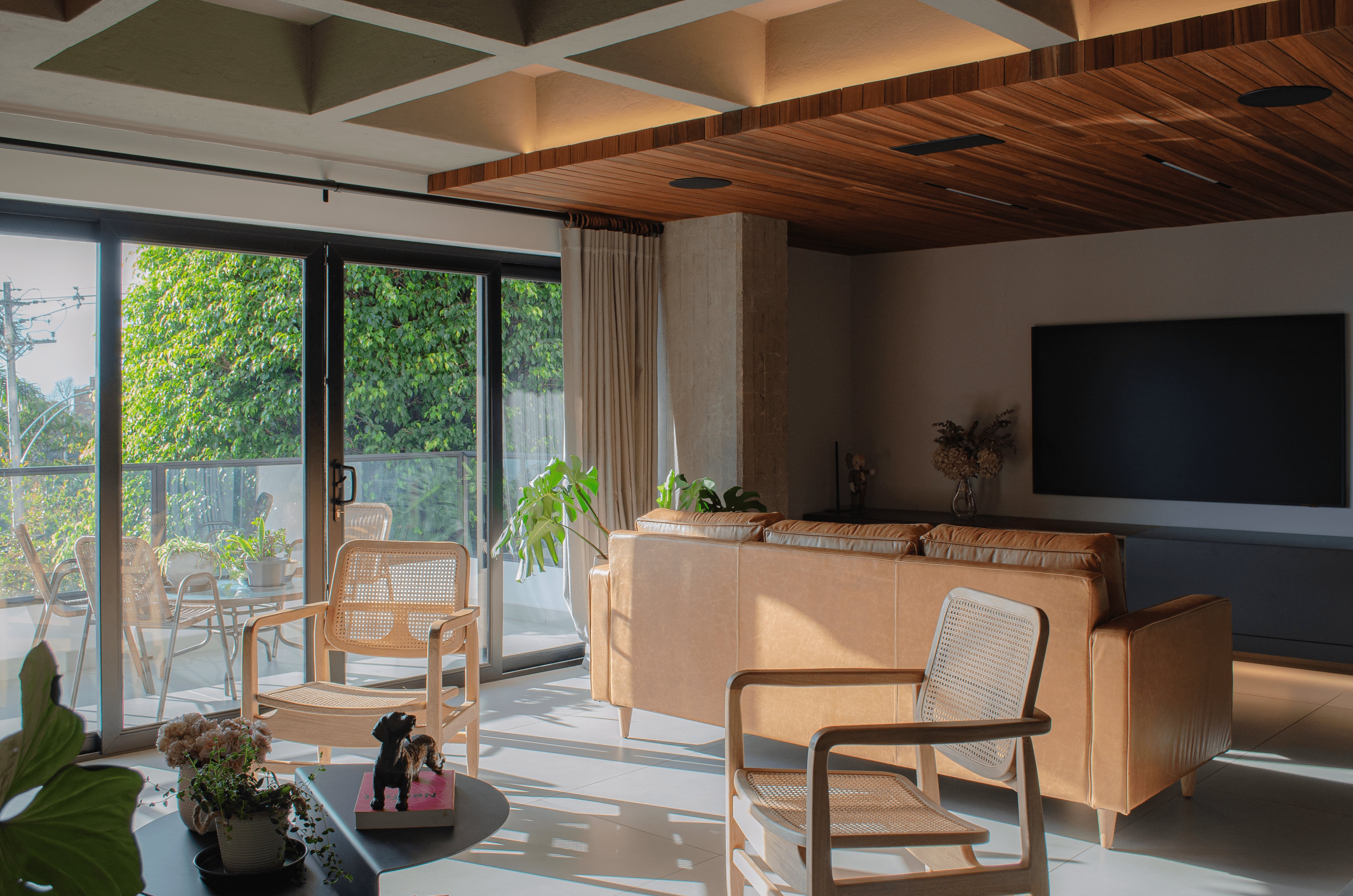 remodelación reforma sala diseño interior, con estilo industrial Medellín